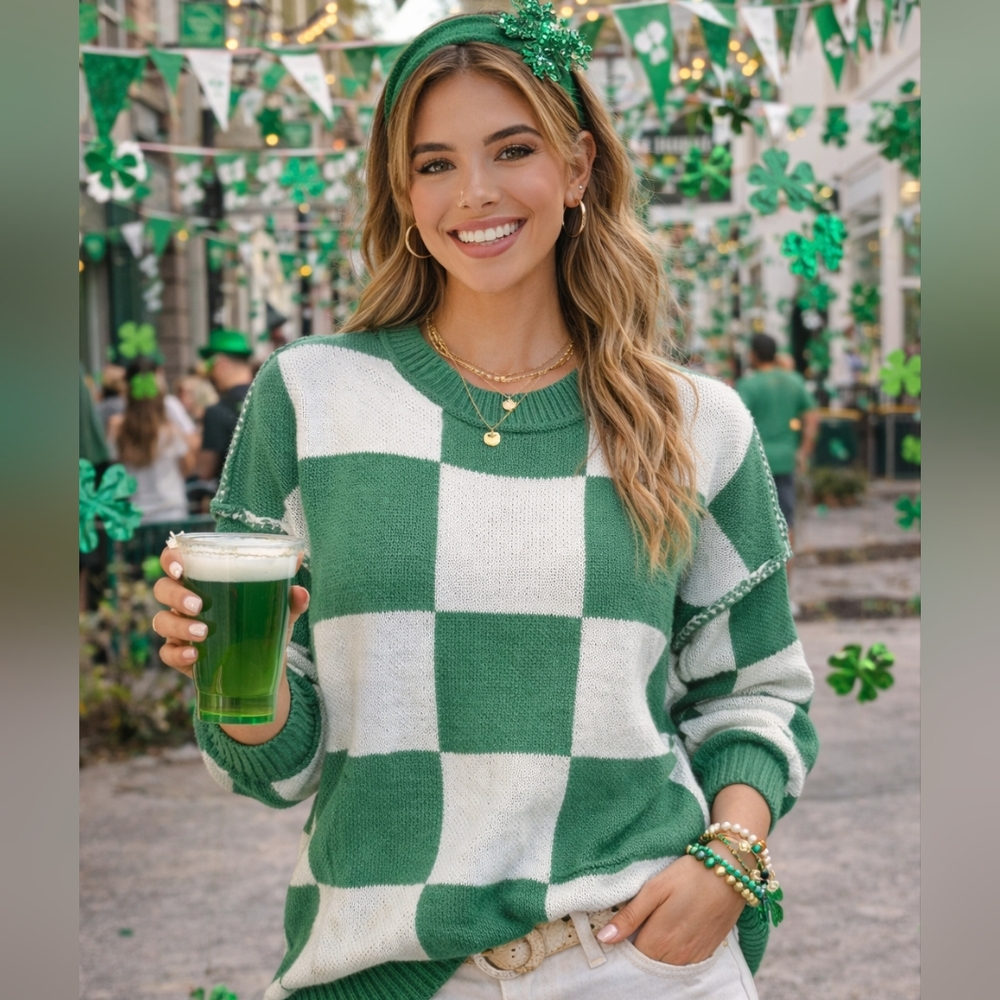 New Green And White Checkered Womens Sweater, Small, Raw Exposed Seams, Soft - Picture 2 of 5
